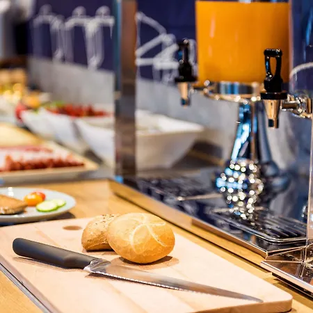 Ibis Budget Muenchen 3*